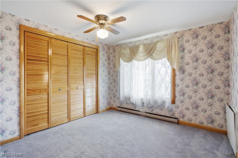 11225 Freshley Avenue NE Alliance OH 44601