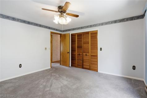 11225 Freshley Avenue NE Alliance OH 44601