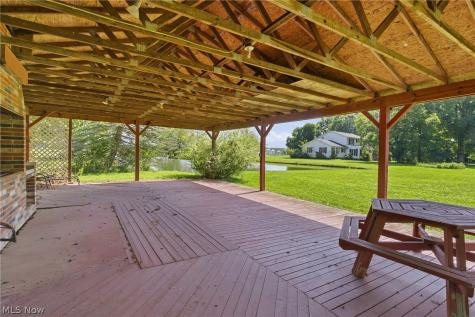 11225 Freshley Avenue NE Alliance OH 44601