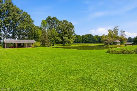 11225 Freshley Avenue NE Alliance OH 44601