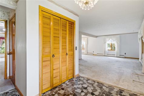 11225 Freshley Avenue NE Alliance OH 44601