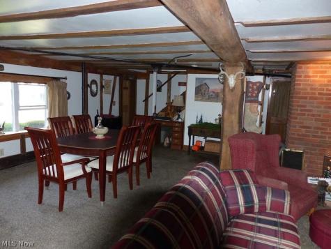 988 E Turkeyfoot Lake Road Akron OH 44312