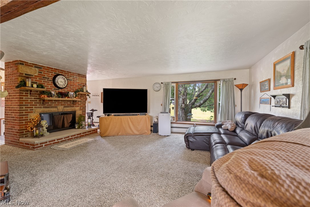 988 E Turkeyfoot Lake Road Akron OH 44312