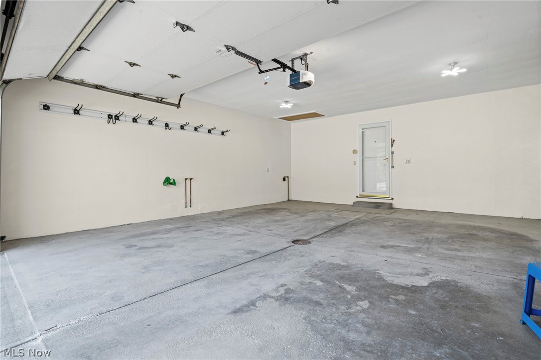 1488 Parkview Drive Seven Hills OH 44131