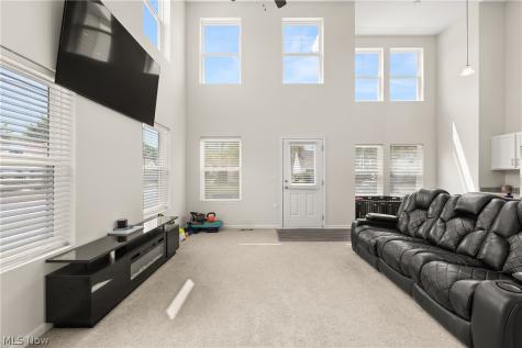 21451 Wilmore Avenue Euclid OH 44123