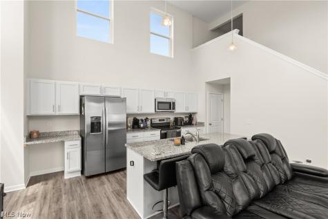 21451 Wilmore Avenue Euclid OH 44123