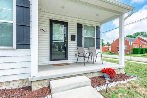 21451 Wilmore Avenue Euclid OH 44123