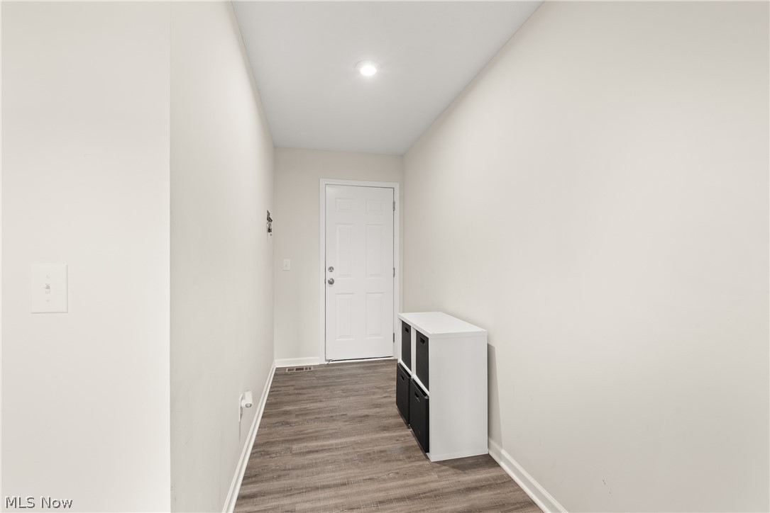 21451 Wilmore Avenue Euclid OH 44123