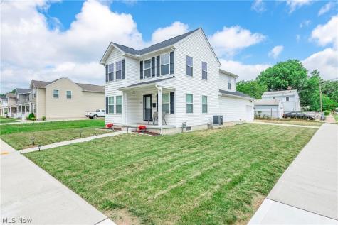 21451 Wilmore Avenue Euclid OH 44123