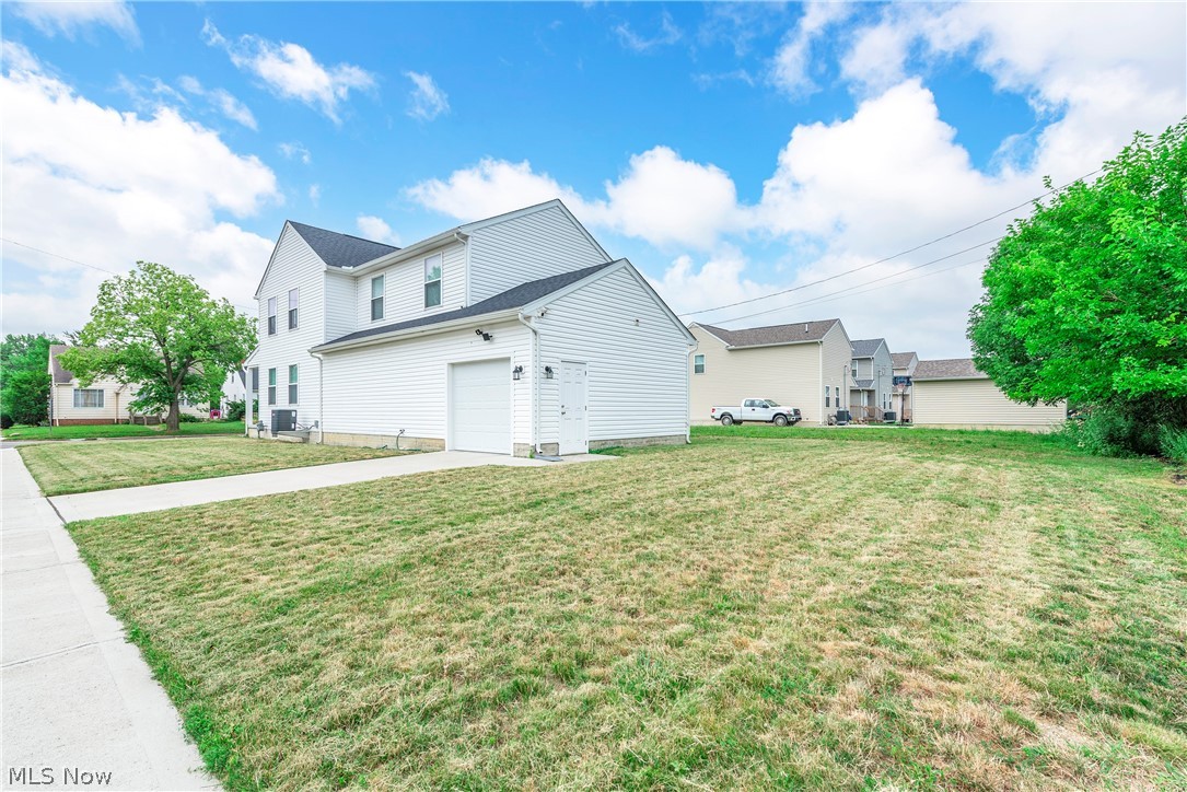 21451 Wilmore Avenue Euclid OH 44123