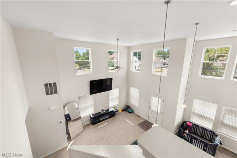 21451 Wilmore Avenue Euclid OH 44123