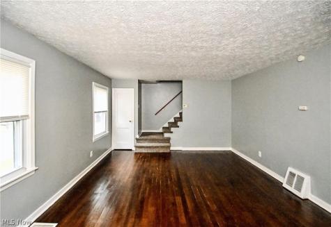 1699 Sunset Avenue Akron OH 44301