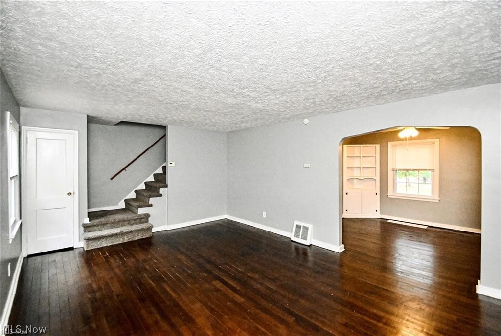 1699 Sunset Avenue Akron OH 44301