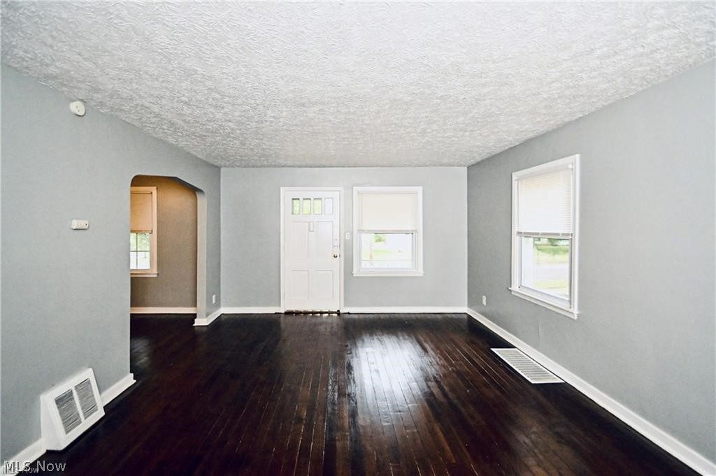 1699 Sunset Avenue Akron OH 44301