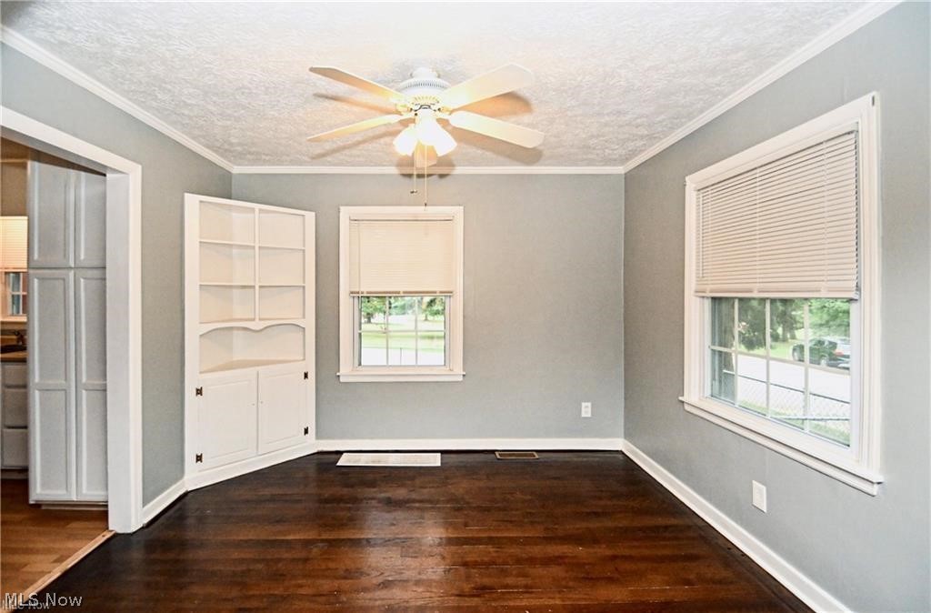 1699 Sunset Avenue Akron OH 44301