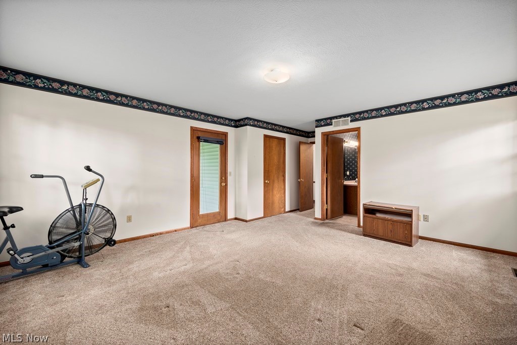 314 Greenwood Court Elyria OH 44035