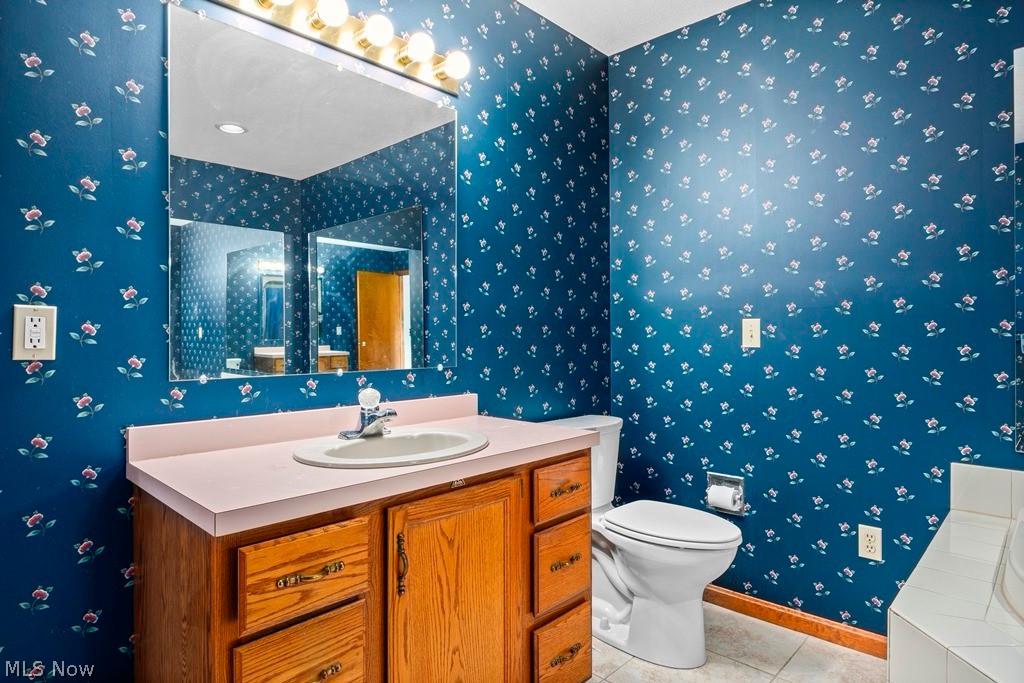314 Greenwood Court Elyria OH 44035