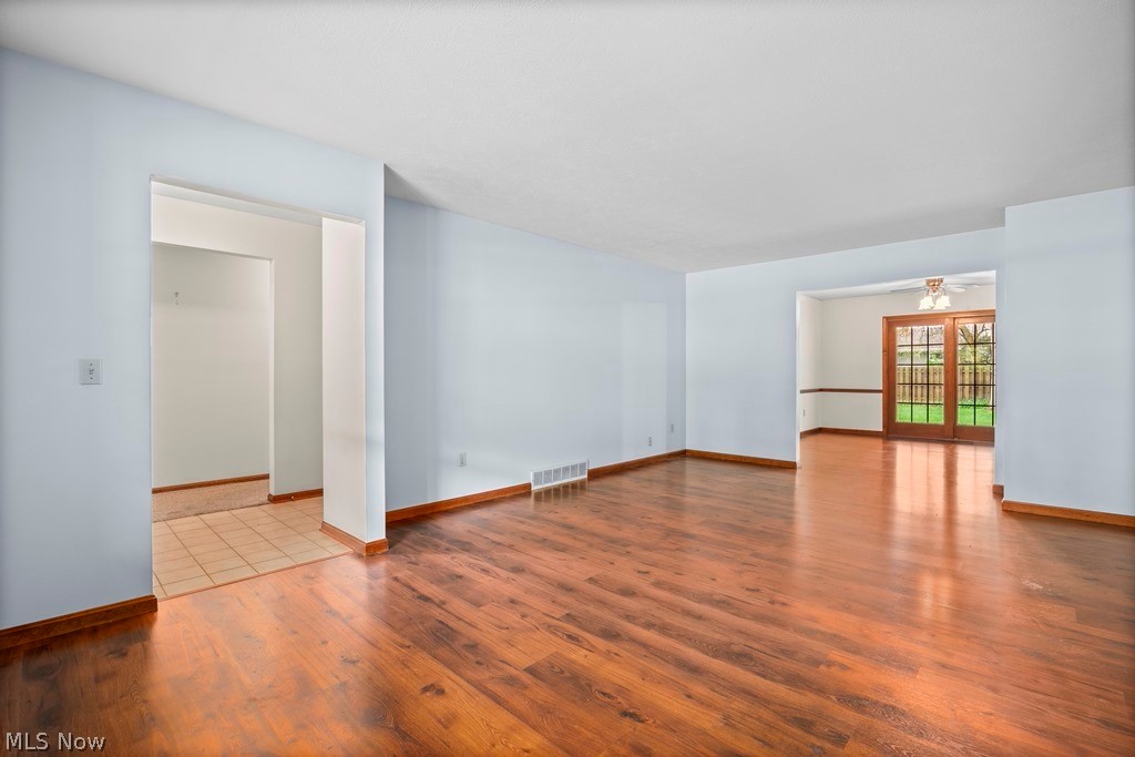 314 Greenwood Court Elyria OH 44035