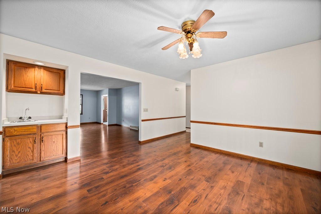 314 Greenwood Court Elyria OH 44035