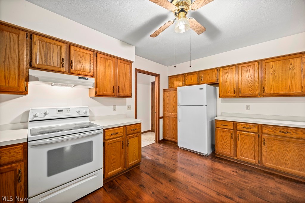 314 Greenwood Court Elyria OH 44035