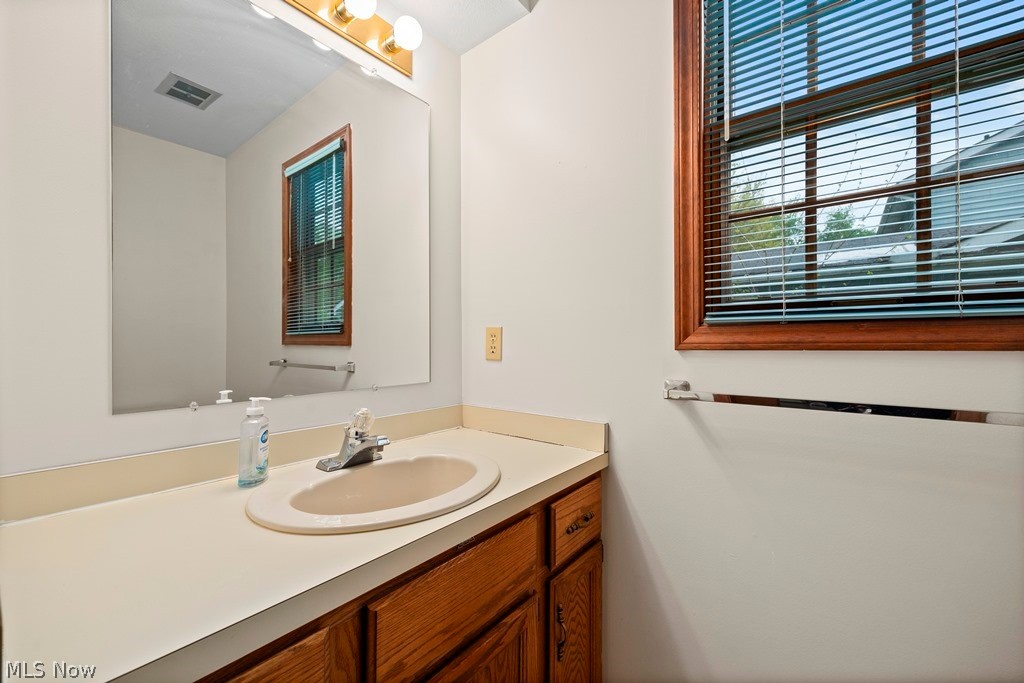 314 Greenwood Court Elyria OH 44035