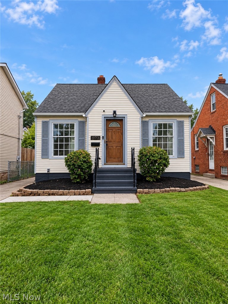 19701 Naumann Avenue Euclid OH 44119