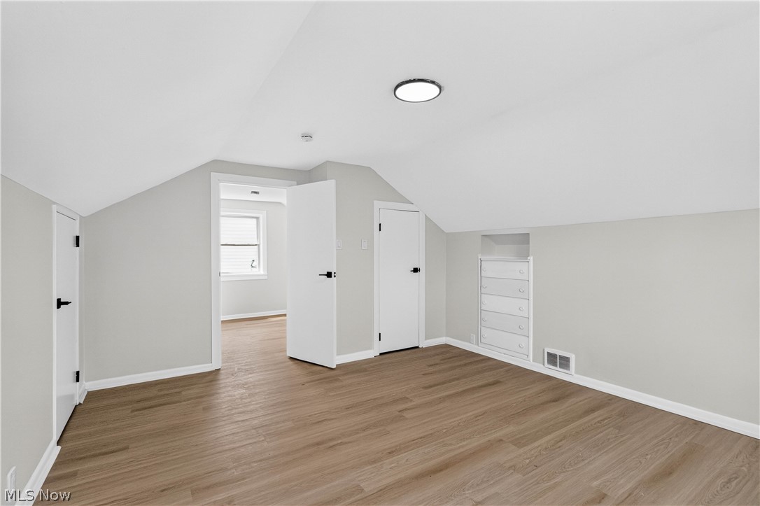 19701 Naumann Avenue Euclid OH 44119