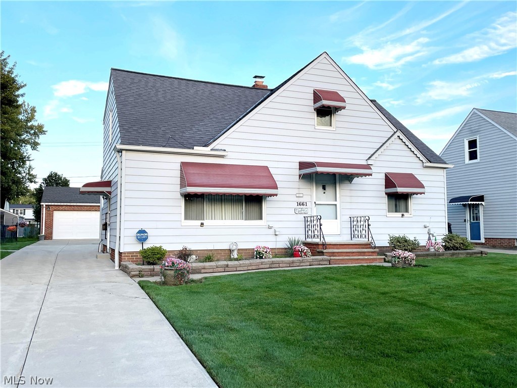 1661 Byron Drive Mayfield Heights OH 44124