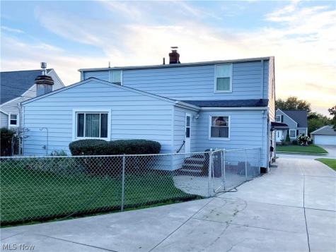 1661 Byron Drive Mayfield Heights OH 44124