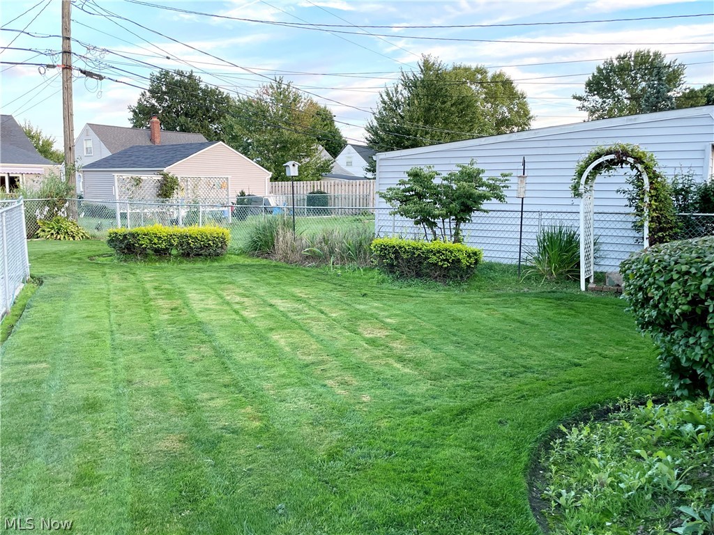 1661 Byron Drive Mayfield Heights OH 44124