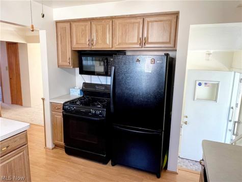 1661 Byron Drive Mayfield Heights OH 44124