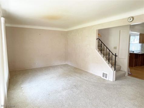 1661 Byron Drive Mayfield Heights OH 44124
