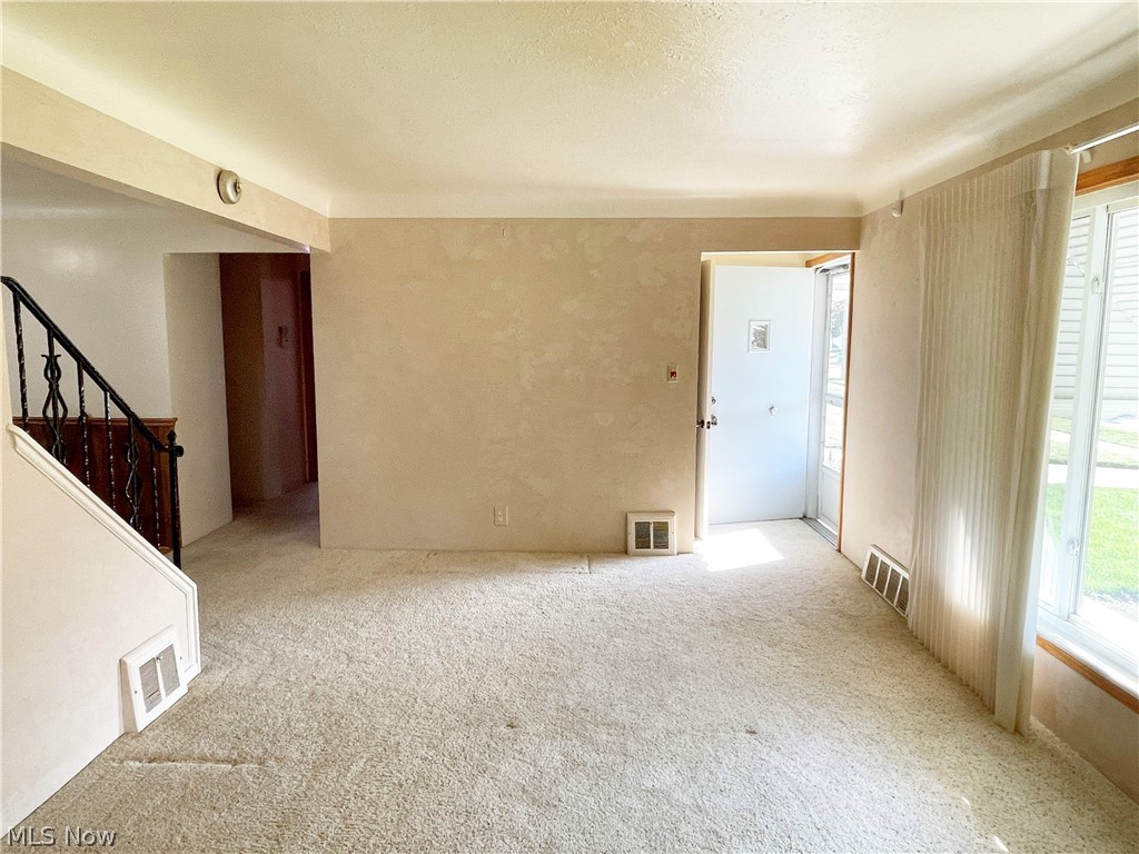 1661 Byron Drive Mayfield Heights OH 44124
