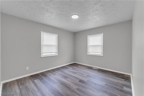 4026 W 144th Street Cleveland OH 44135