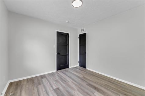 4026 W 144th Street Cleveland OH 44135