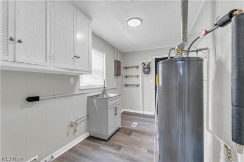 4026 W 144th Street Cleveland OH 44135
