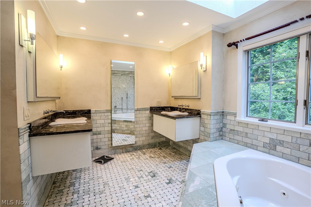 17504 Willow Wood Drive Strongsville OH 44136