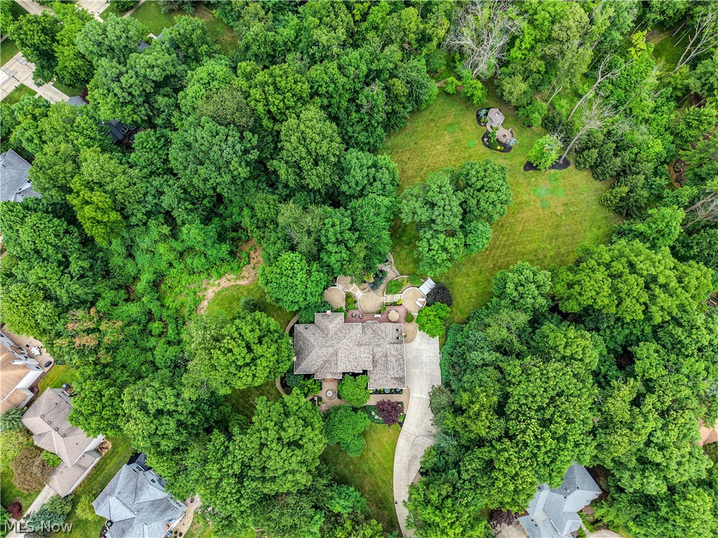 17504 Willow Wood Drive Strongsville OH 44136