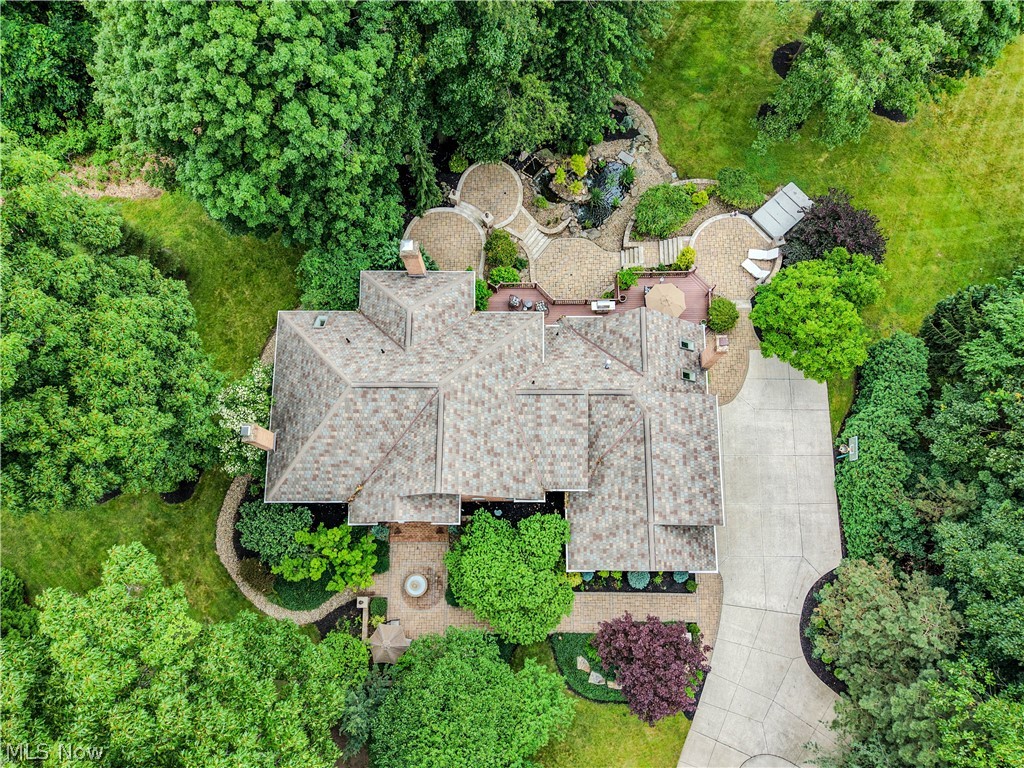 17504 Willow Wood Drive Strongsville OH 44136