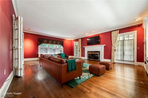 2469 Kenilworth Road Cleveland Heights OH 44106