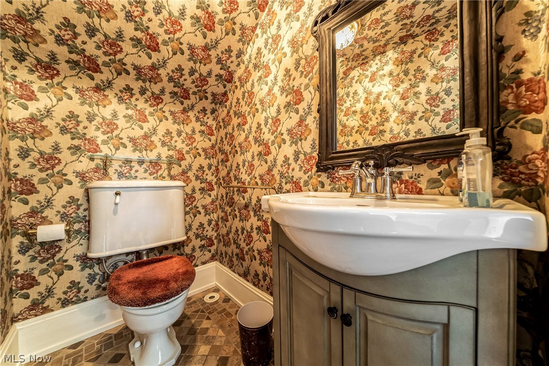 2469 Kenilworth Road Cleveland Heights OH 44106