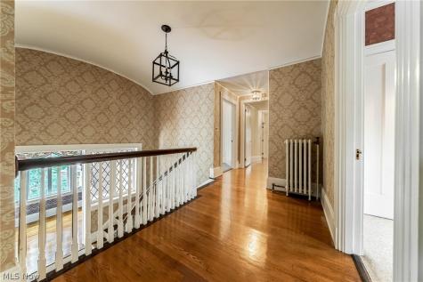 2469 Kenilworth Road Cleveland Heights OH 44106