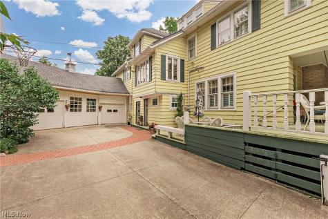 2469 Kenilworth Road Cleveland Heights OH 44106