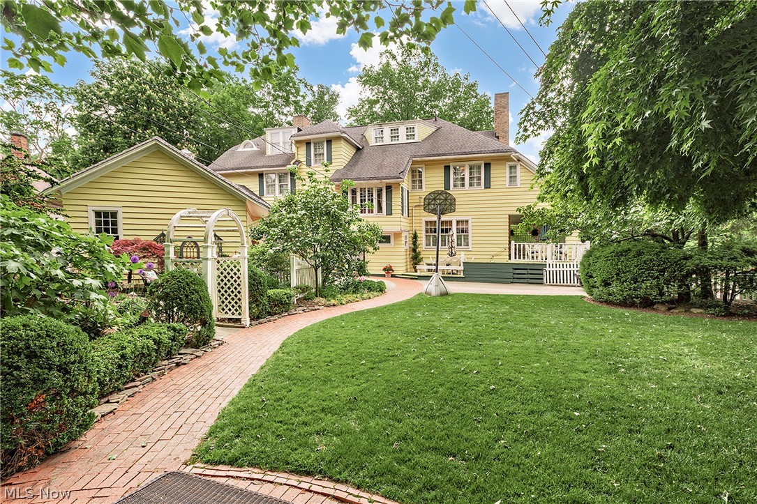 2469 Kenilworth Road Cleveland Heights OH 44106