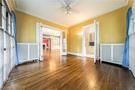 2469 Kenilworth Road Cleveland Heights OH 44106