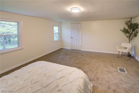 5061 Miller Avenue Maple Heights OH 44137