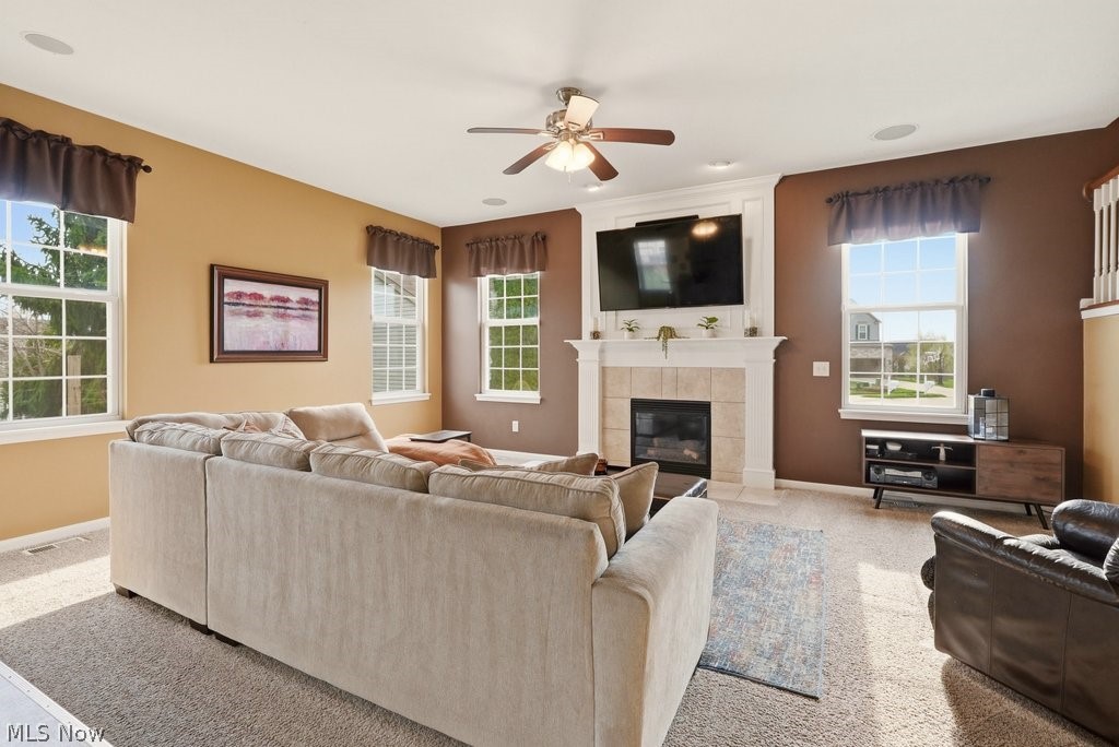 214 Gatwick Grove Circle Wadsworth OH 44281