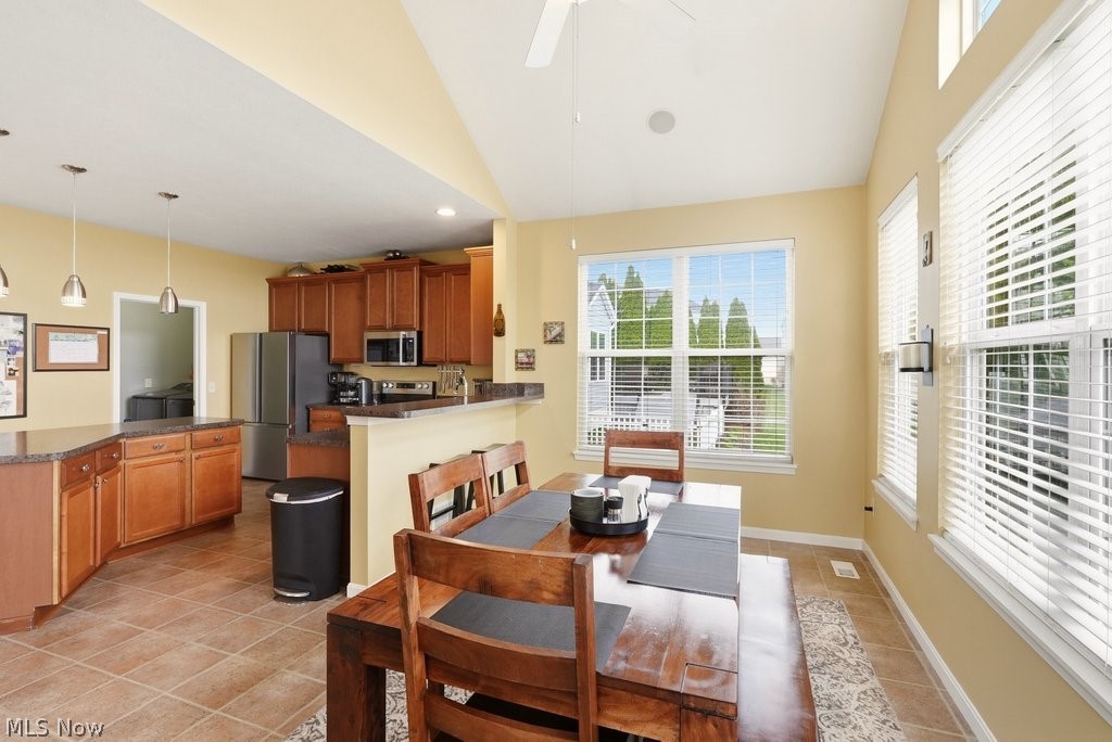 214 Gatwick Grove Circle Wadsworth OH 44281