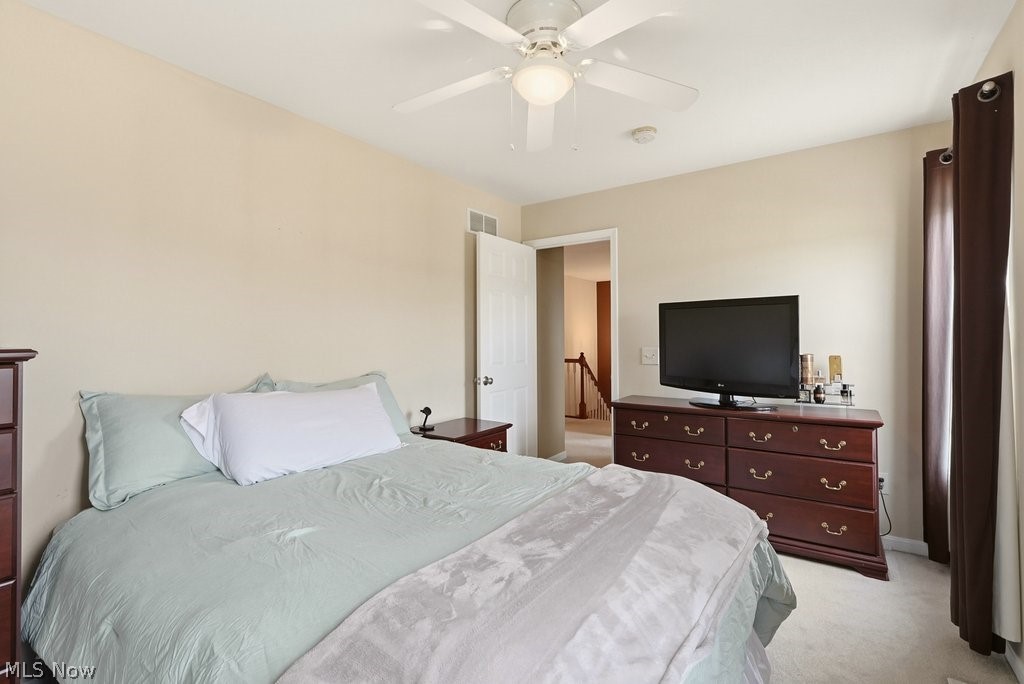 214 Gatwick Grove Circle Wadsworth OH 44281
