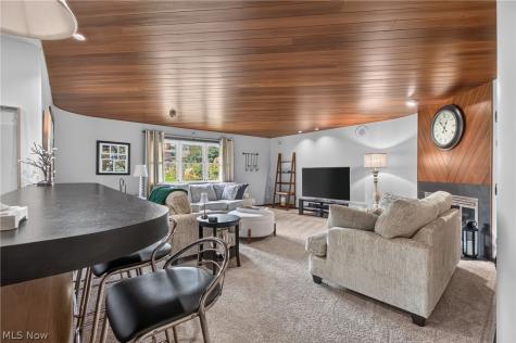 4745 Tanglewood Circle NE Canton OH 44714